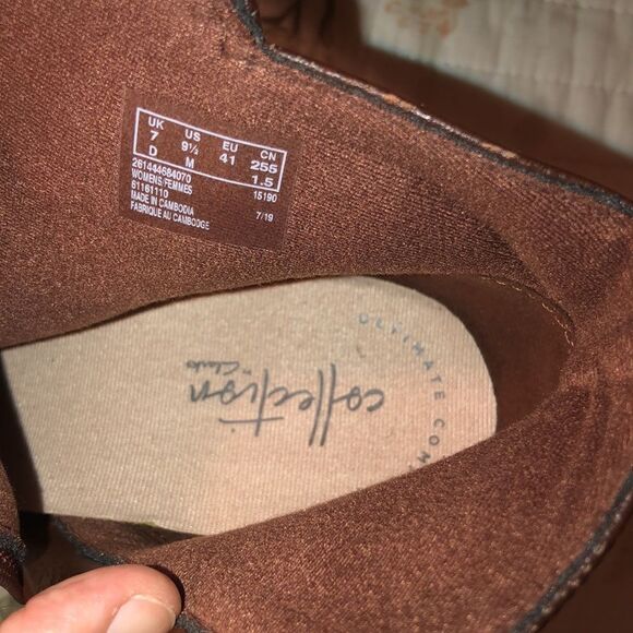 Clarks 9.5 Ultimate Comfort Brown Leather Booties - Picture 7 of 8